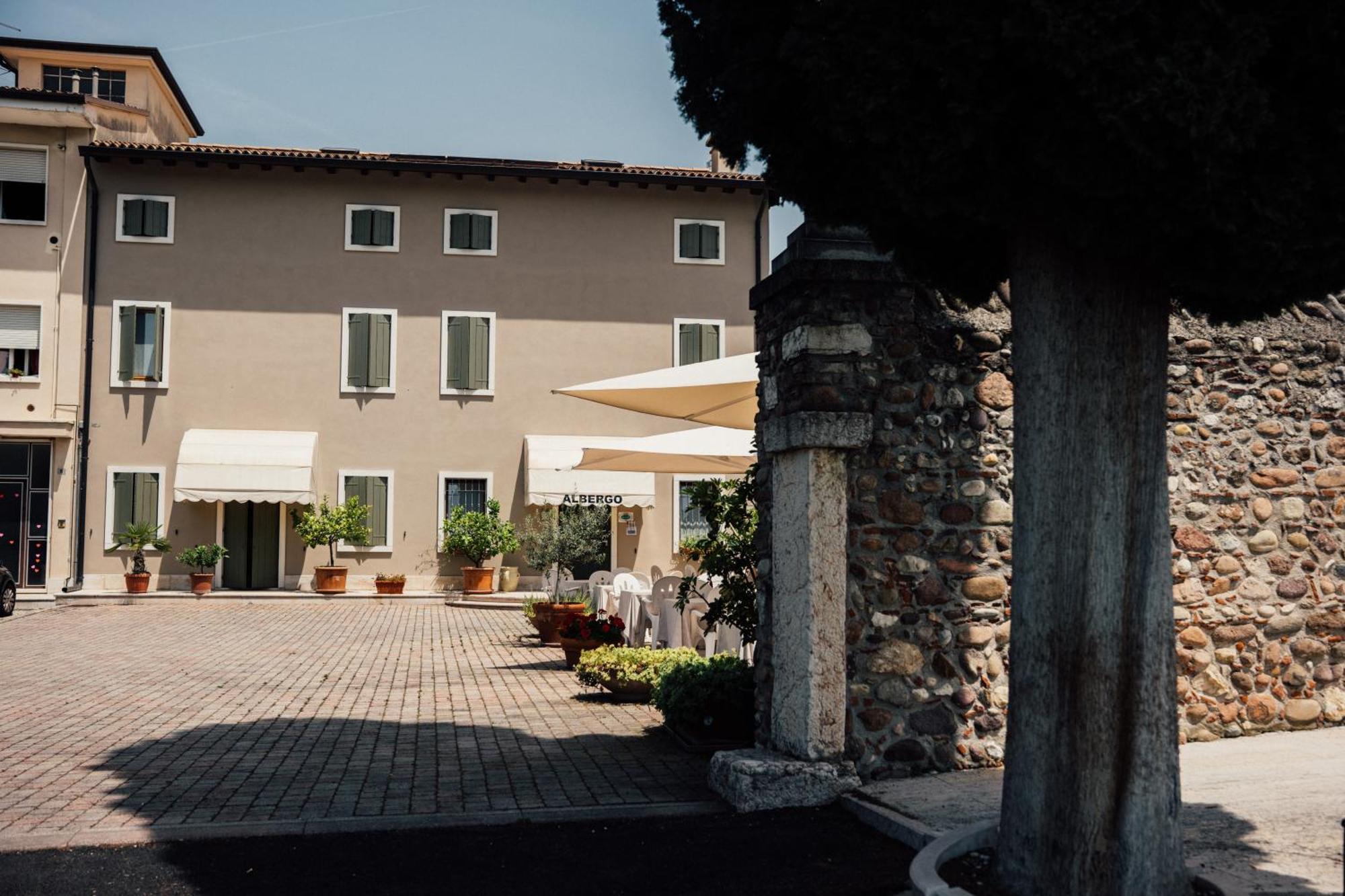 Albergo La Meridiana Castelnuovo del Garda Eksteriør bilde